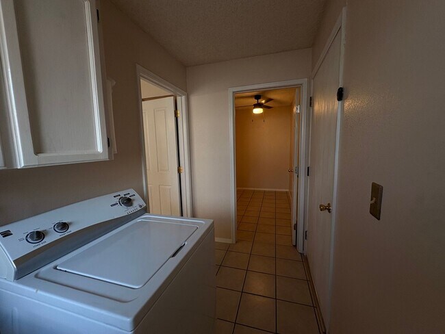 Building Photo - 7311 N Iron Bell Pl