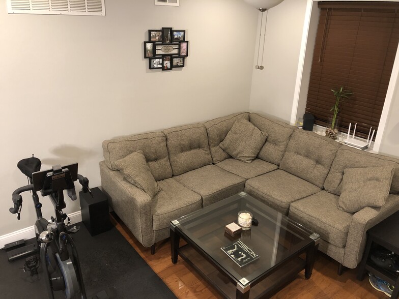 Living Room - 524 Dudley St