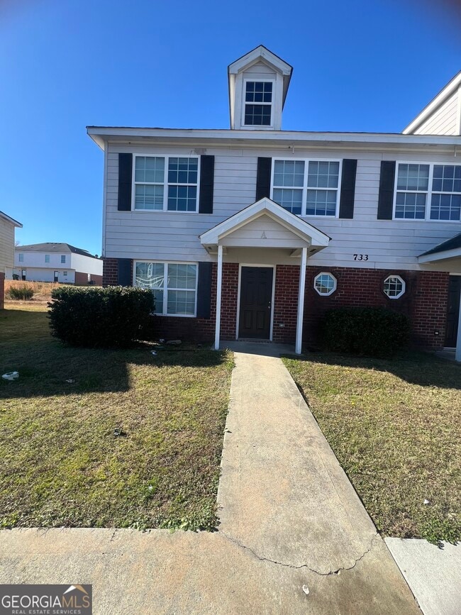 Building Photo - 733 Wheel House Ln