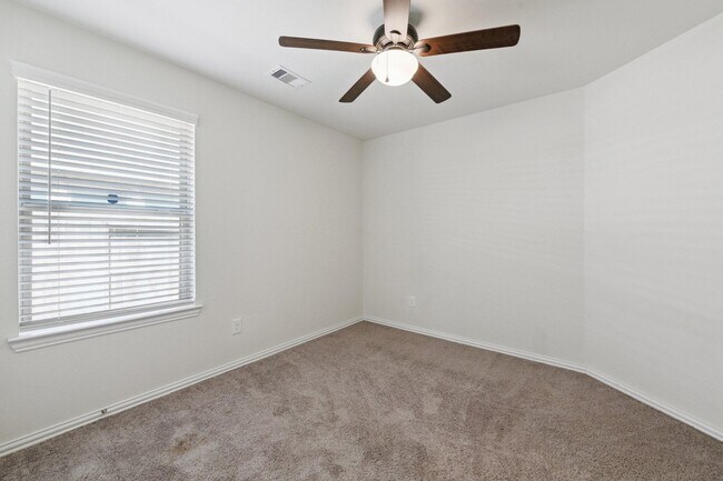 Building Photo - 4619 Sequoia Echo Dr