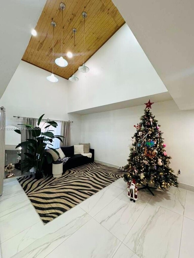 Building Photo - 5239 SW 153rd Ave