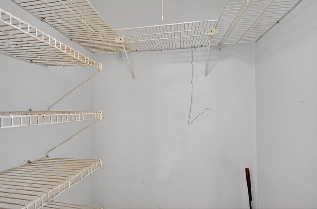 Building Photo - 344 Northampton Q