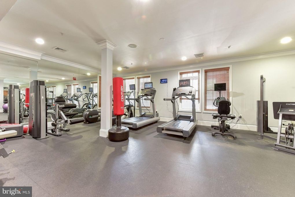 Gym - 2321 25th St S