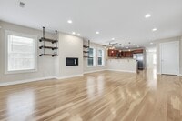 Building Photo - 3323 Clayton St