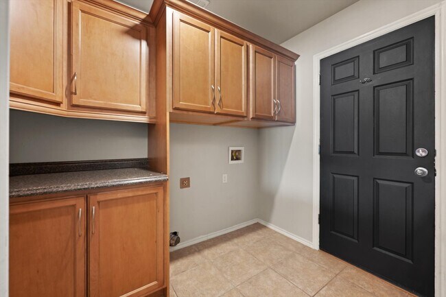 Building Photo - 1808 Ada Sage Ln