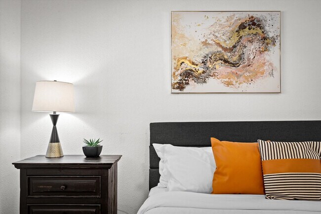 Building Photo - 4920 N 85th St