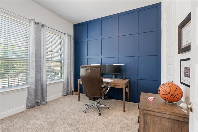 Building Photo - 2837 Troutt Dr