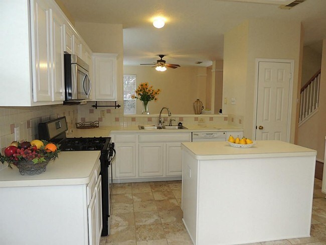 Building Photo - 3610 Wild Berry Ct