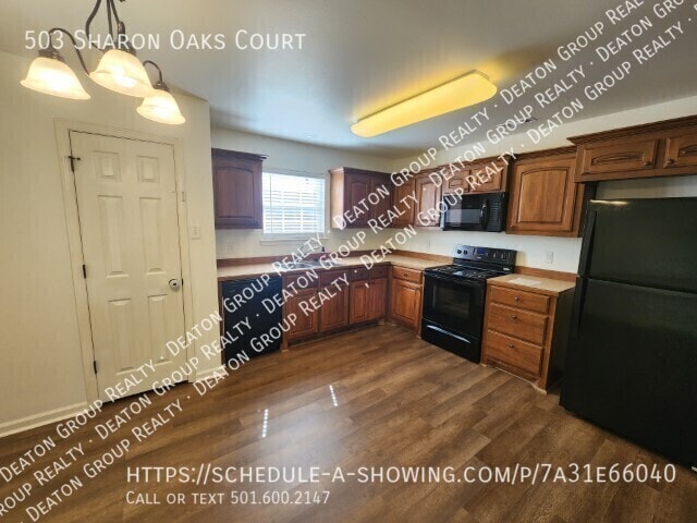 Building Photo - 503 Sharron Oaks Ct