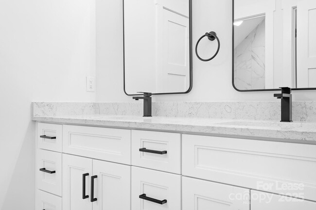 Building Photo - 106 Arbor Dr