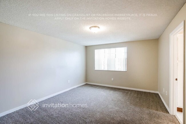 Building Photo - 4201 NW 120th Ln