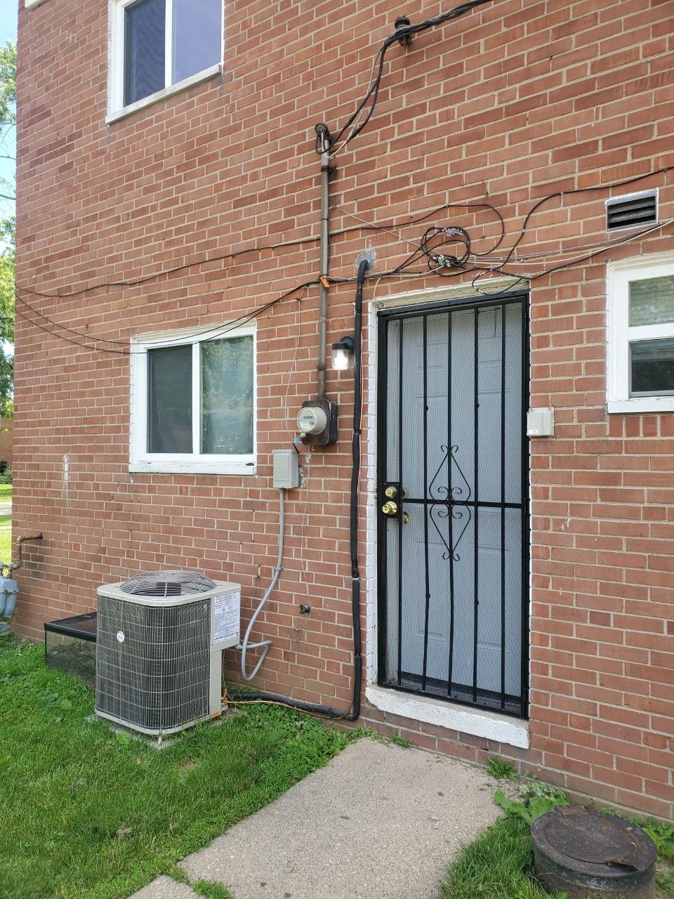 Building Photo - 23756 Banbury Cir