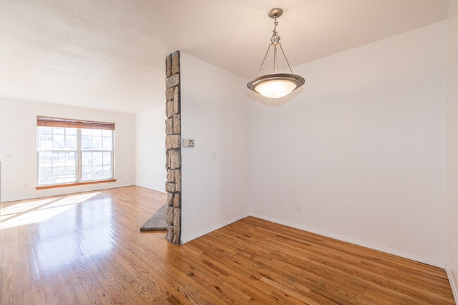 Building Photo - 1699 S Trenton St