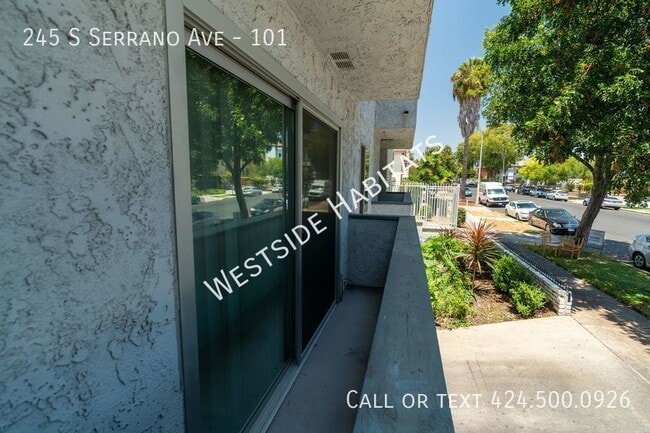 Building Photo - 245 Serrano Ave