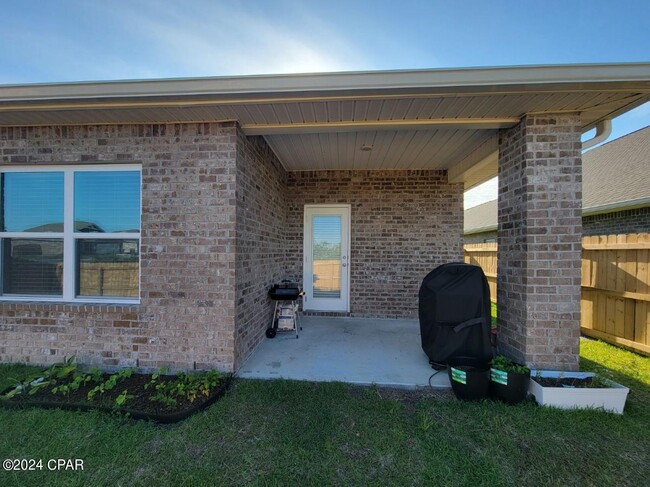 Building Photo - 1266 Conolly Blvd