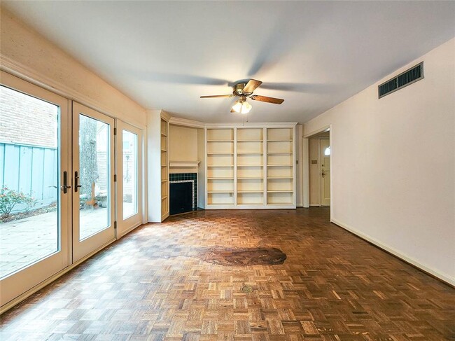 Building Photo - 12 Kings Row
