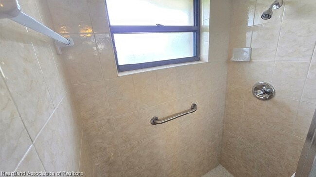 Building Photo - 4402 Duffer Loop