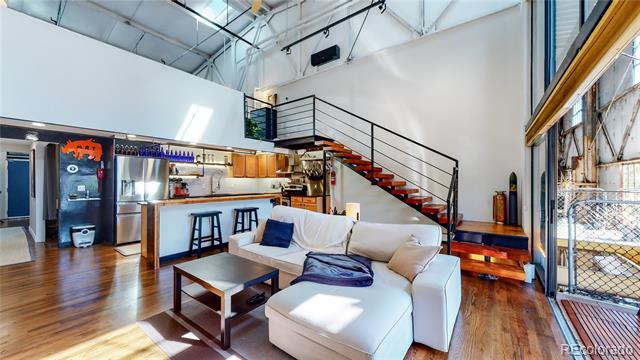 Building Photo - 3377 Blake St