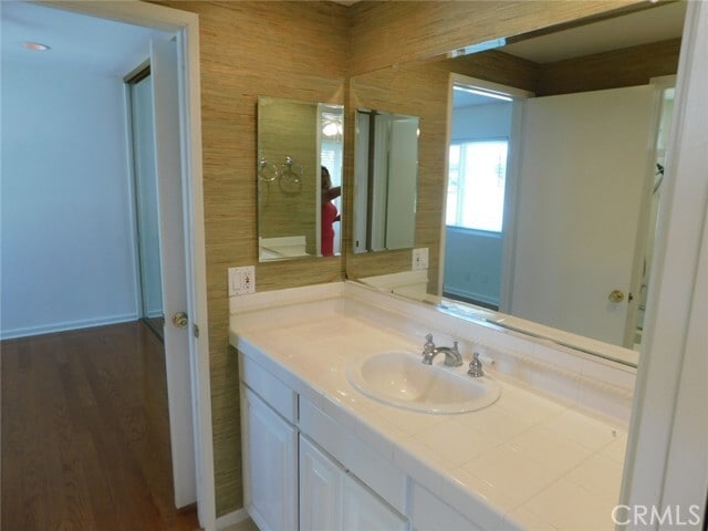 Building Photo - 7 Lakeview