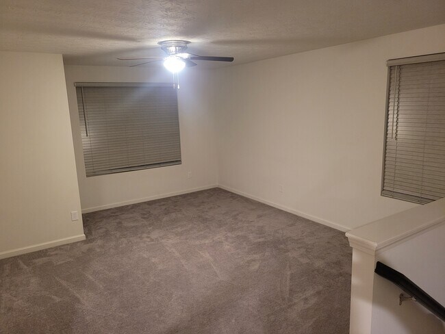 Building Photo - 13228 Caterwood Cir