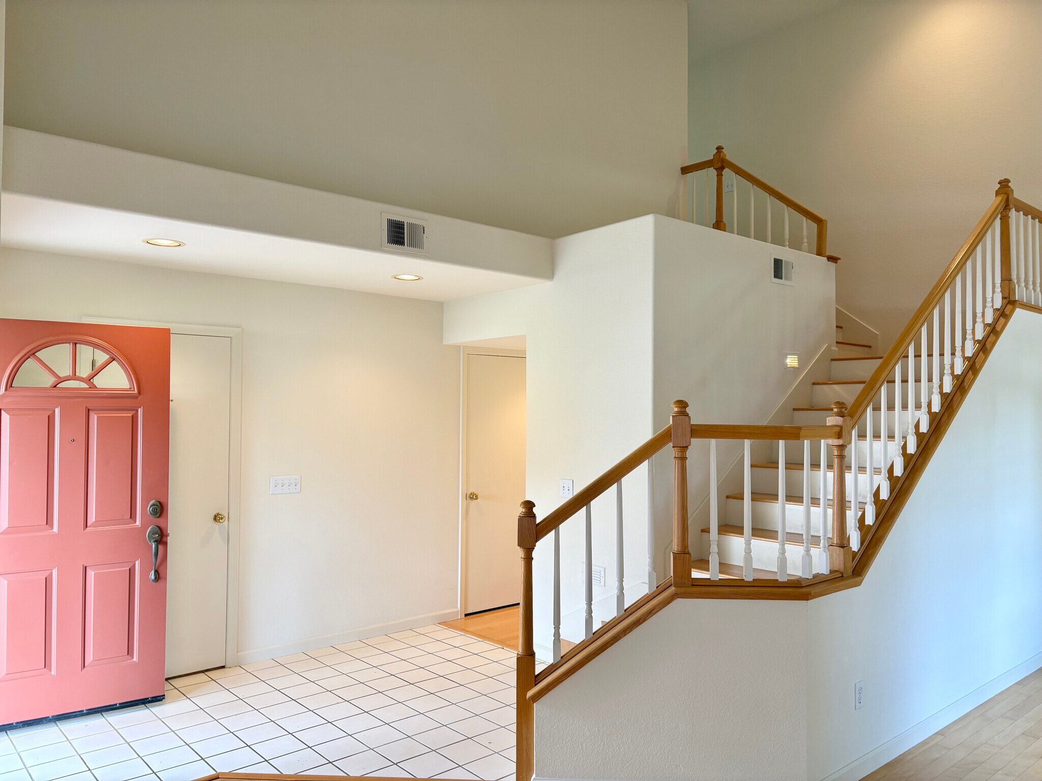 Building Photo - 1363 Egret Dr