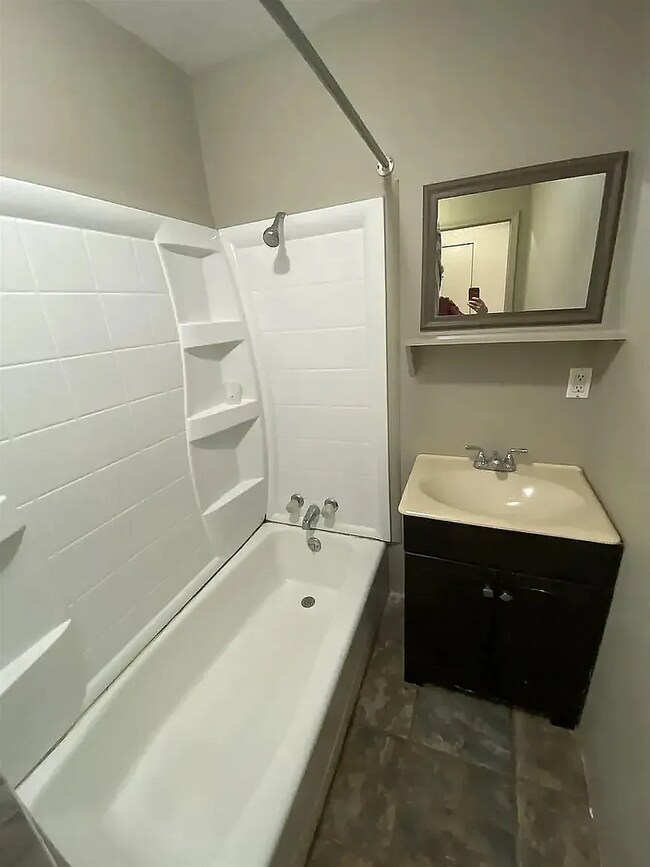 Building Photo - 2795 Dennis St