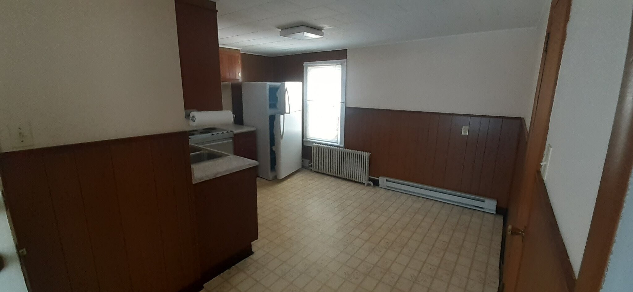 Building Photo - 201 Railroad St