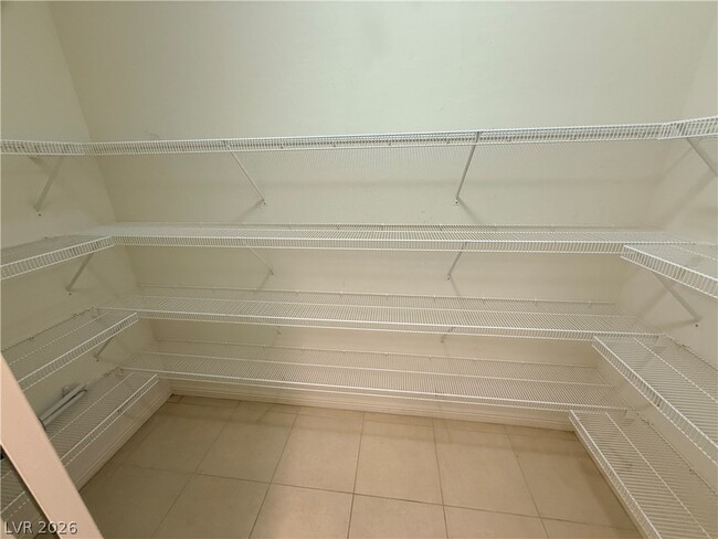 Building Photo - 364 Moon Aura Ave