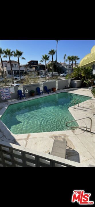 Building Photo - 1510 W Balboa Blvd