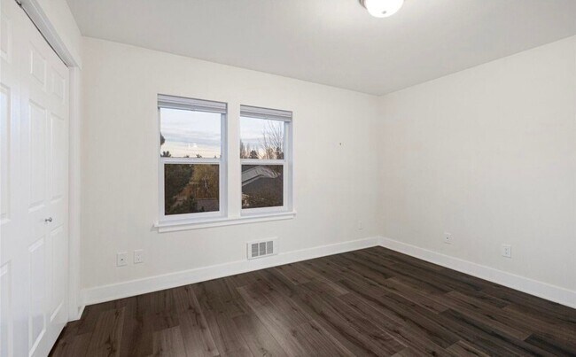 Building Photo - 75 Gerard Ln