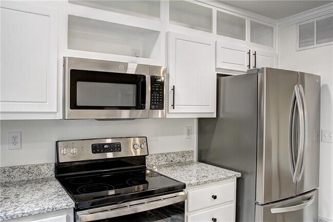 Building Photo - 203 Morris Ln