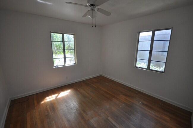 Building Photo - 760 Osceola Ave