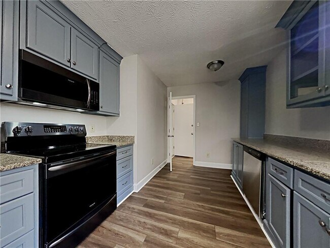 Building Photo - 968 Country Oaks Ct