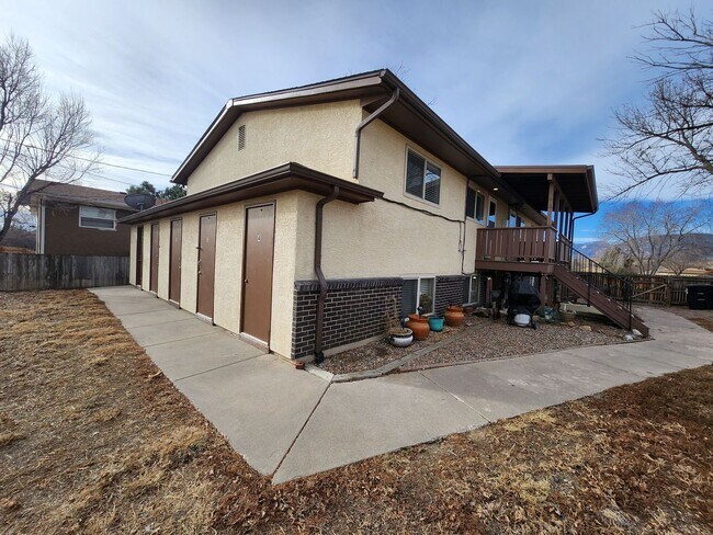 Building Photo - 7125 Alegre Cir