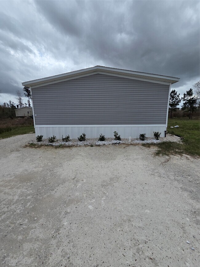 Building Photo - 5161 Road 5913 Rd