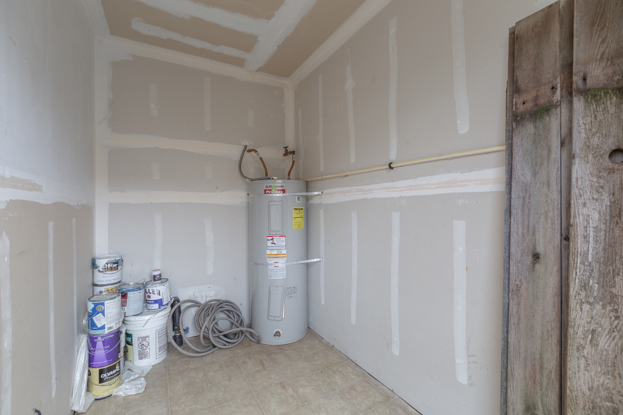 Storage - 19153 SE Yamhill St