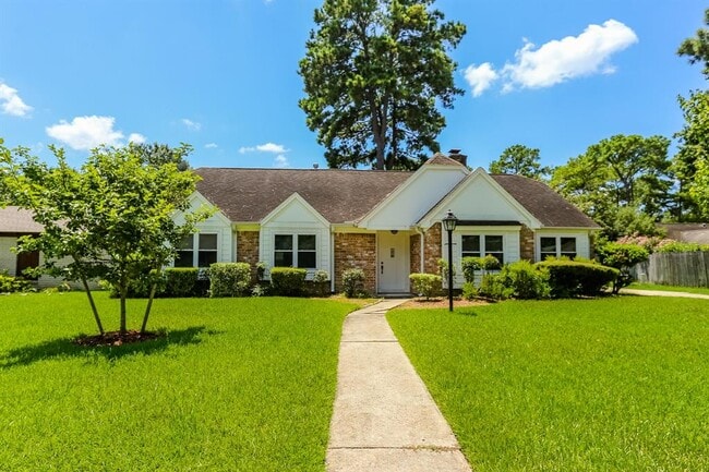 Primary Photo - 8215 Wimbledon Ln