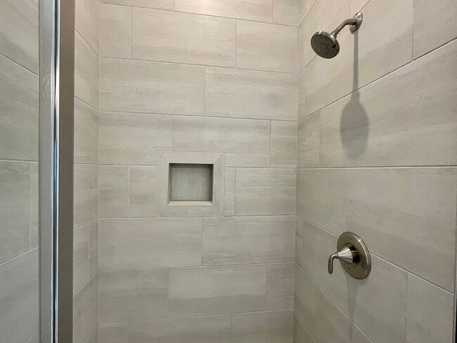 Building Photo - Brand new in Dawson Bluff and move in ready!