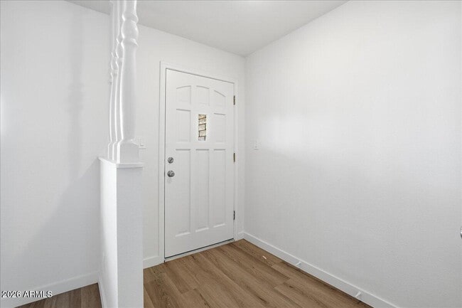 Building Photo - 6408 E Butte St