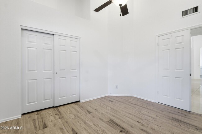 Building Photo - 9714 E Camino Del Santo