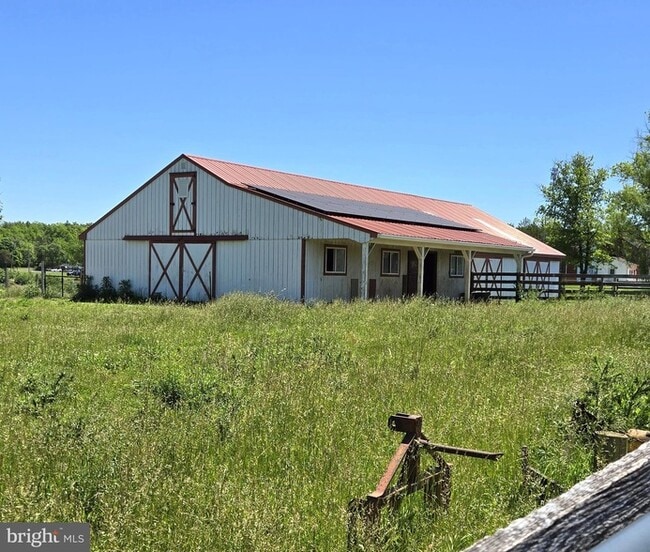 Building Photo - 8293 Leetown Rd