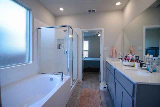 Building Photo - 749 Cromane Rd