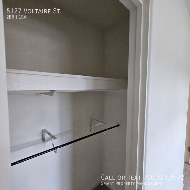 Building Photo - 5127 Voltaire St