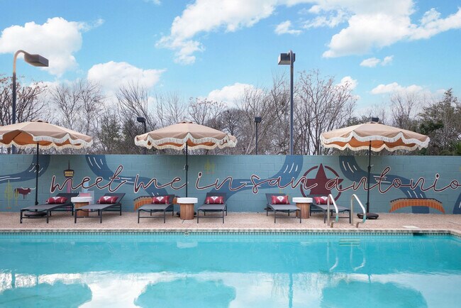 Building Photo - 6605 Countess Adria St