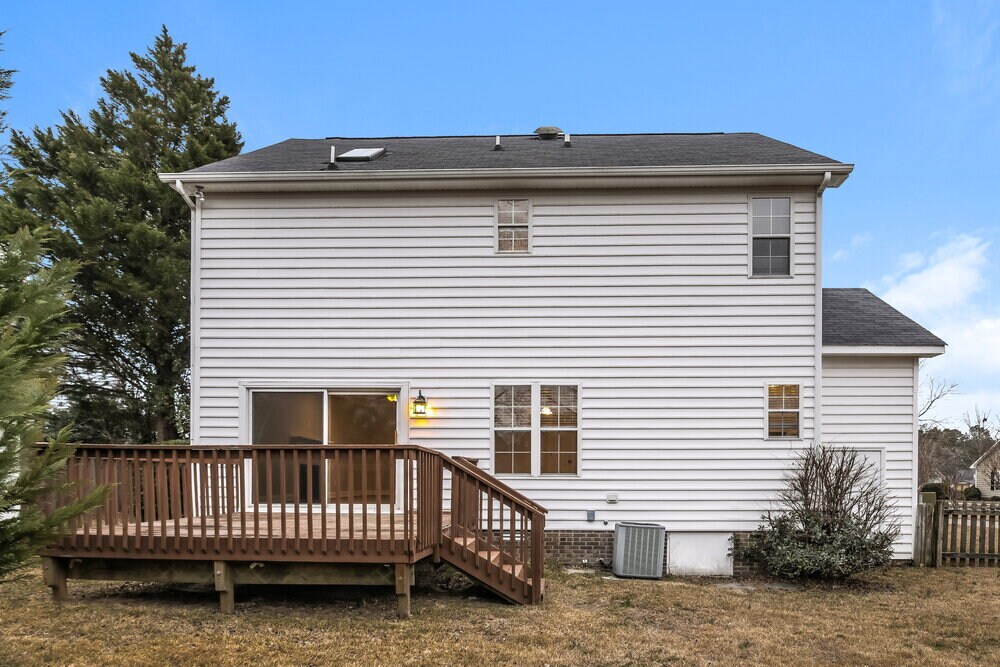 Building Photo - 14 Olde Charles Towne Ct