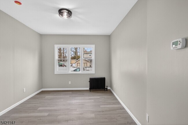 Building Photo - 378 Grand St