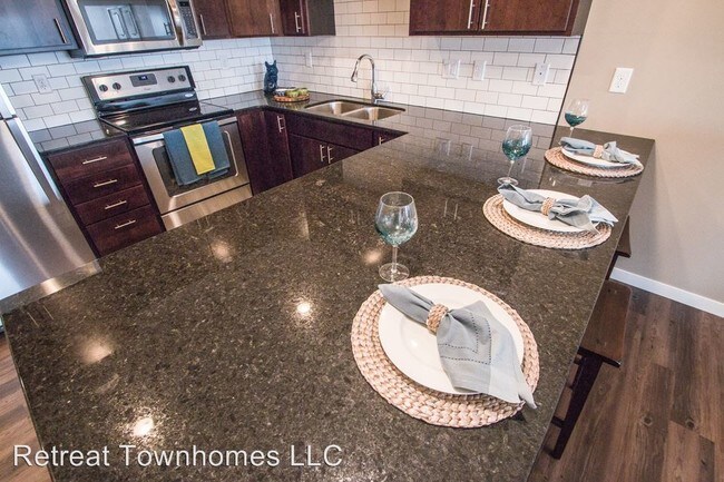 Building Photo - 4977 30th Ave S