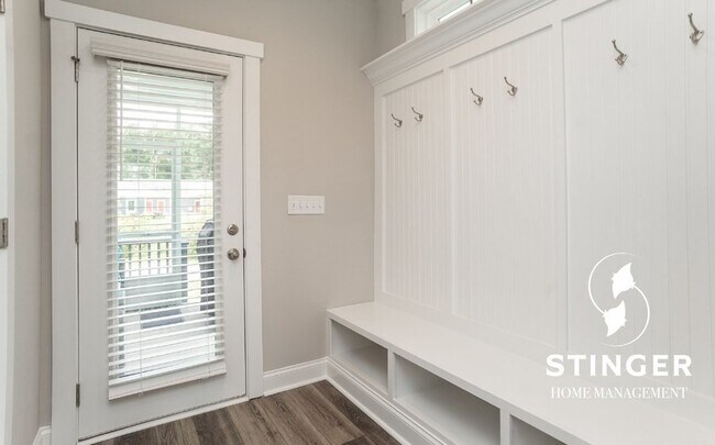 Building Photo - 444 Coquinas Ln