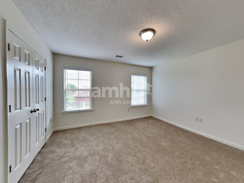 Building Photo - 8532 Wood Mills Dr W