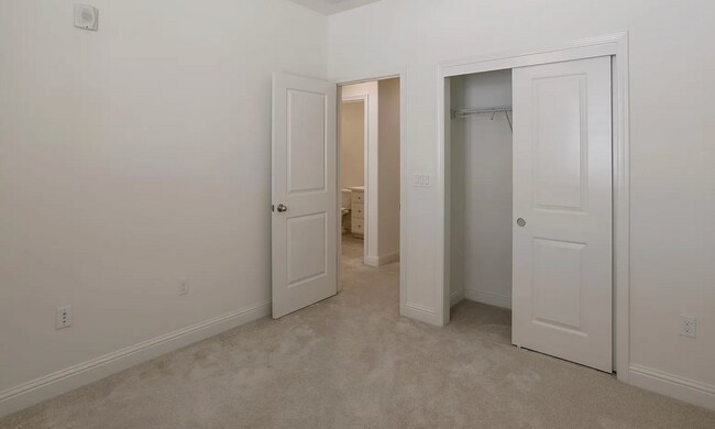 Building Photo - 341 Wild Rose Wy